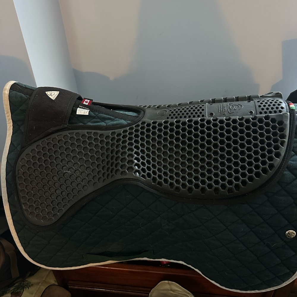 Like New Acavallo Wither Free Rear Riser Gel Pad